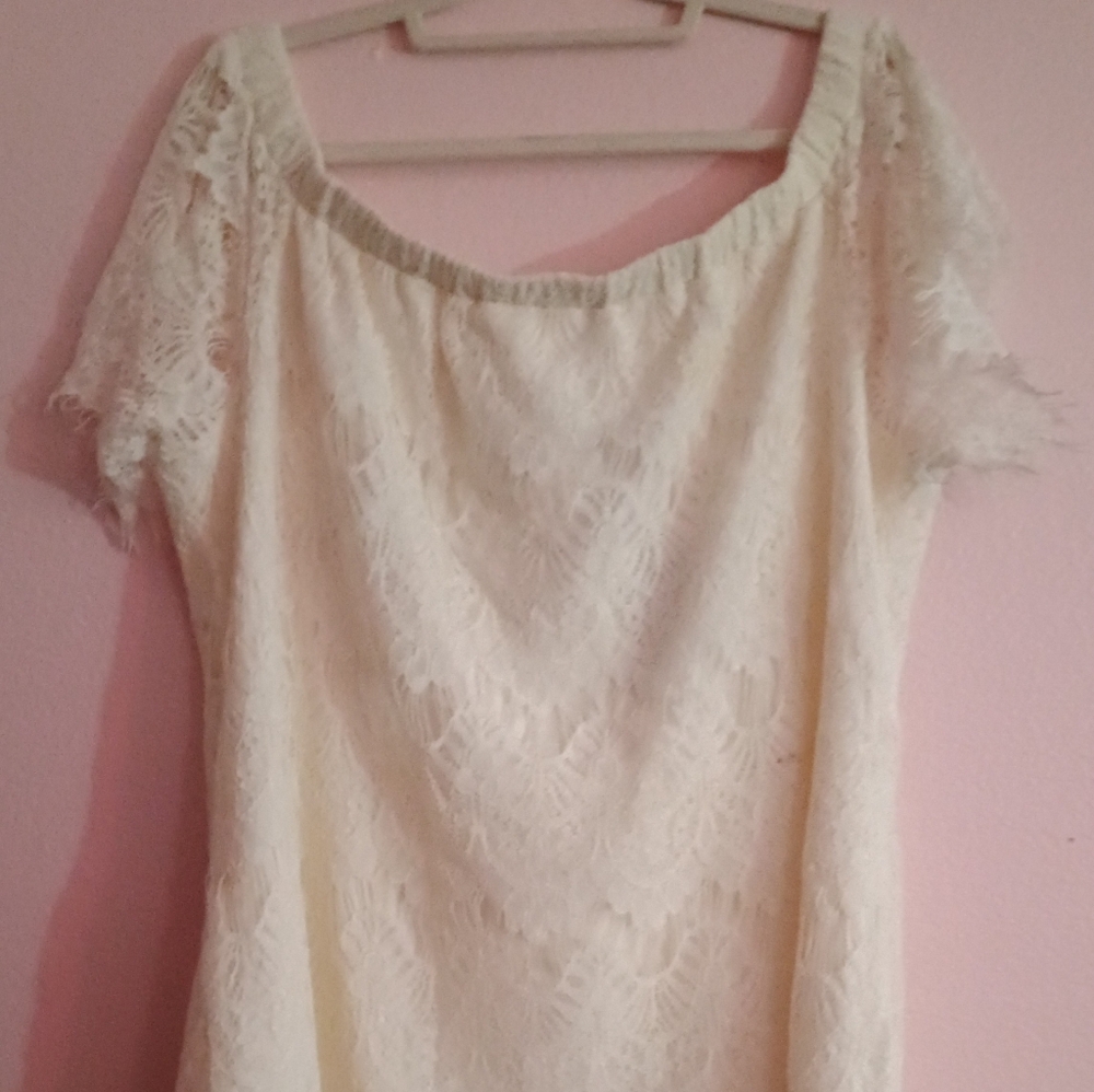 City Chic Lace Wedding Dress in Cream